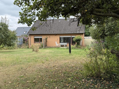 Hausansicht Garten - 