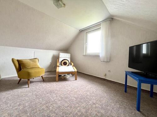 Gemütliches Zimmer im DG - 