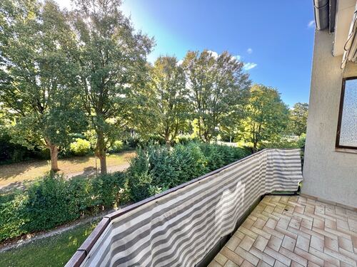 ... und mit Blick ins Grüne. - 