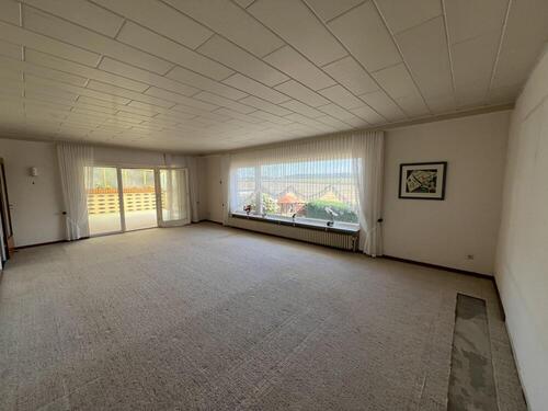 Großes Wohnzimmer - 4 Zimmer Bungalow in Bockenem