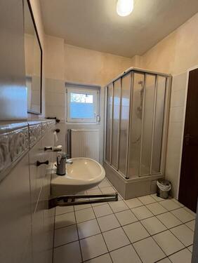 Badezimmer im Erdgeschoss - 