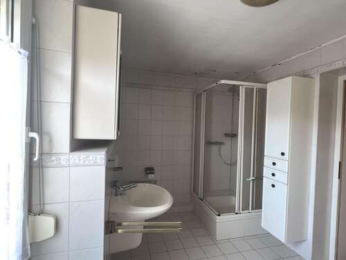 Teilansicht Badezimmer 1. Obergeschoss - 