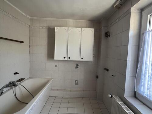 weitere Ansicht Badezimmer 1. Obergeschoss - 