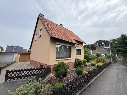 Einfahrt - Einfamilienhaus mit 102,00 m&sup2; in Gronau zum Kaufen