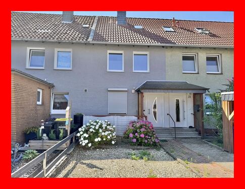 Außenansicht - Modernisiertes RMH mit Garten - 199.000,00&nbsp;EUR Kaufpreis, ca.&nbsp; 80,00&nbsp;m&sup2;&nbsp;Wohnfl&auml;che