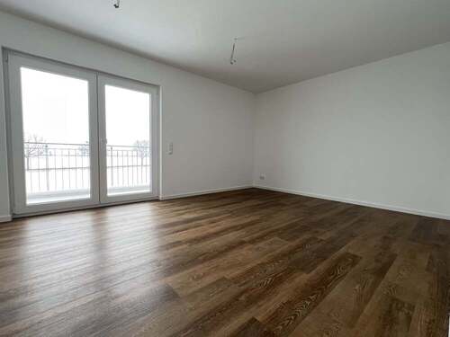 Blick ins Wohnzimmer - 