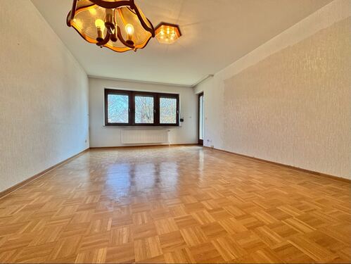 Großräumiges Wohnzimmer... - 