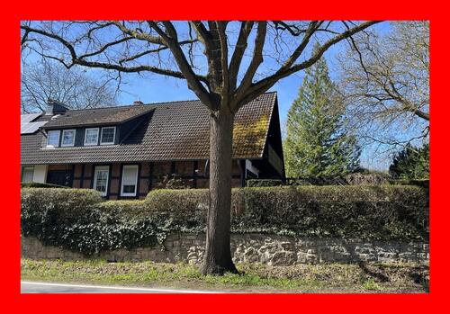 Frontansicht - Ein Haus nach ihrem Geschmack - 159.000,00&nbsp;EUR Kaufpreis, ca.&nbsp; 137,00&nbsp;m&sup2;&nbsp;Wohnfl&auml;che