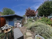 Garten mit Gartenhaus - 