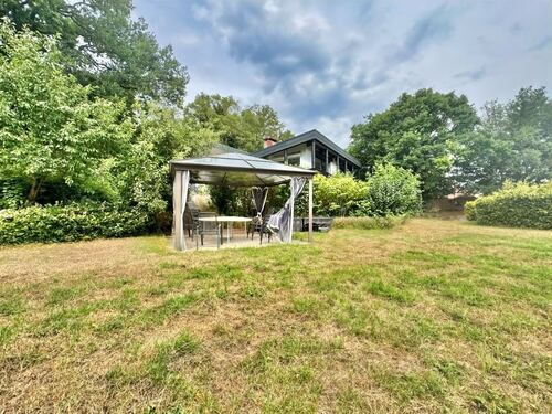 Großzügiger Garten - 