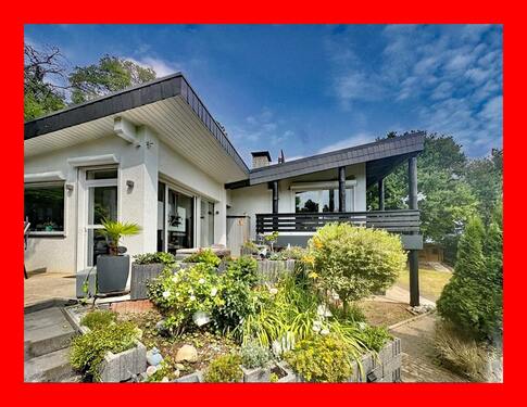 Seitenansicht - Stilvoll wohnen mit Weitblick - 699.000,00 EUR Kaufpreis, ca.  223,00 m² Wohnfläche