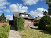 Straßenansicht - 6 Zimmer Einfamilienhaus in Ilsede