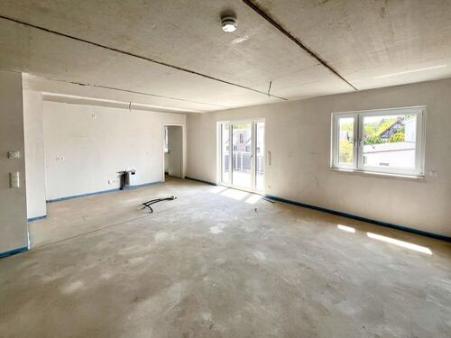 Dachgeschosswohnung … - 