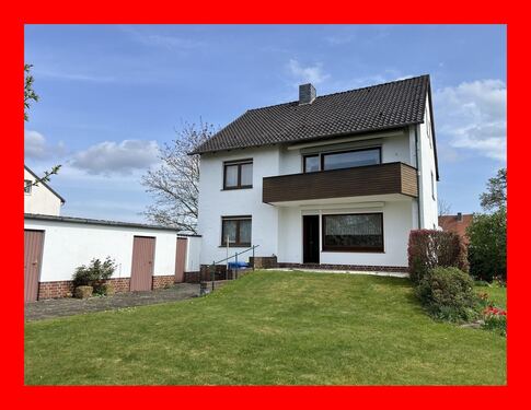 Rückansicht des Hauses - Familienparadies mit viel Potential
