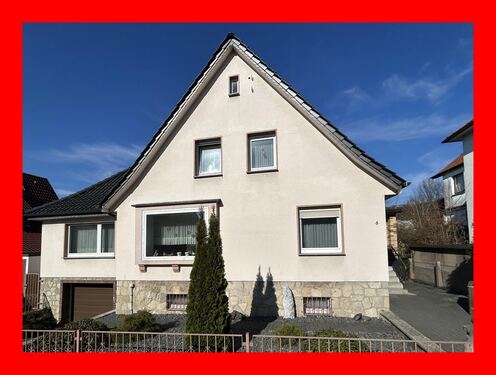 Straßenansicht - EFH mit viel Platz und Potenzial