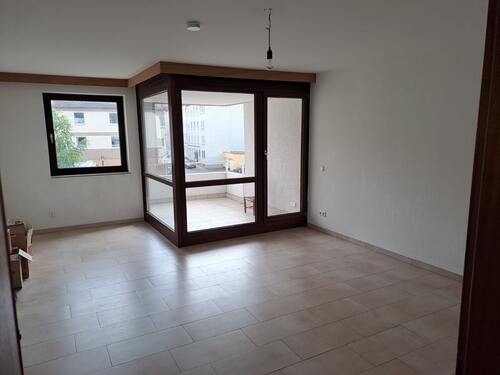 Blick auf den Balkon - Etagenwohnung mit 80,00 m² in Hildesheim zum Kaufen
