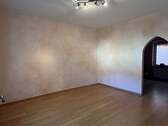 Durchgangszimmer im Erdgeschoss - 