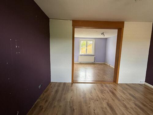 Wohnzimmer - Einfamilienhaus mit 115,00 m&sup2; in Sibbesse zum Kaufen