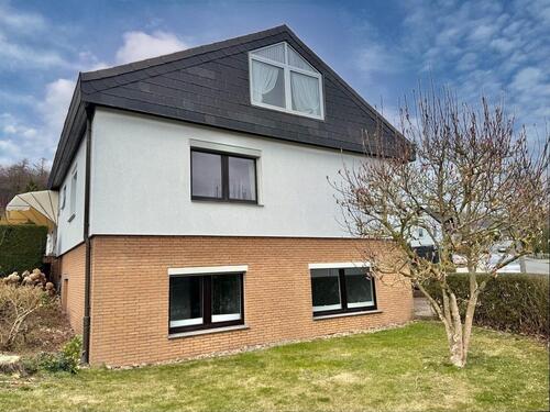 Seitenansicht - 5.5 Zimmer Bungalow in Hildesheim