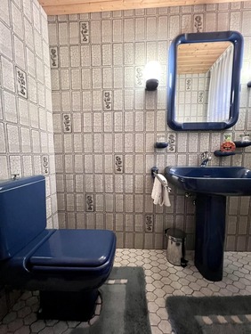 Gäste-WC im Keller - 