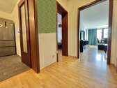 Flurbereich mit Zugang zu allen Räumen - Etagenwohnung mit 70,00 m&sup2; in Hildesheim zum Kaufen