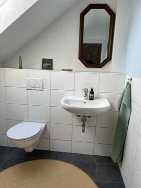 WC - 