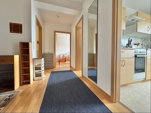 Einladender Flur ... - 2 Zimmer Etagenwohnung in Hildesheim