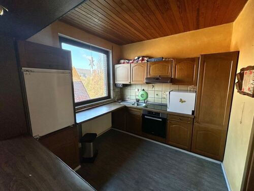 offen gestaltete Küche (EG). - Einfamilienhaus mit 227,00 m² in Bad Salzdetfurth zum Kaufen