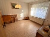 Gäste- oder Bürozimmer (EG) - 