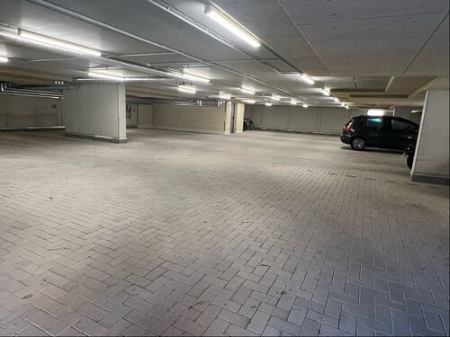 Tiefgarage - 