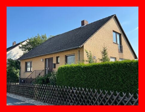 Seitenansicht - 1-2 Familienhaus in Feldrandlage