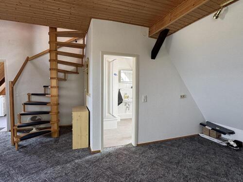 Treppenaufgang zum Dachstudio - 