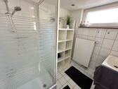 Bad mit Dusche (EG) - 