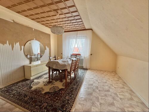 Individuell nutzbares Zimmer (DG) - 