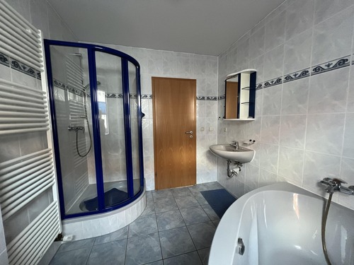 … und Dusche - 