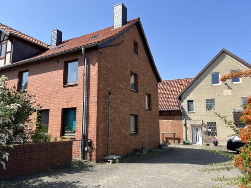Haus 1 und 2 - Mehrfamilienhaus, Wohnhaus mit 400,00 m² in Harsum zum Kaufen