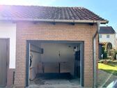 ... mit Garage - 