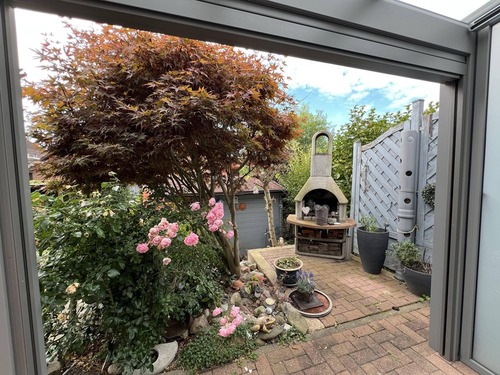 Freisitz mit Außengrill - 