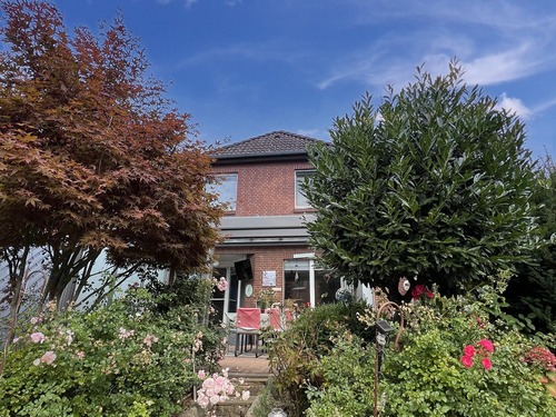 Sicht vom Garten - Doppelhaushälfte mit 120,00 m² in Hildesheim zum Kaufen