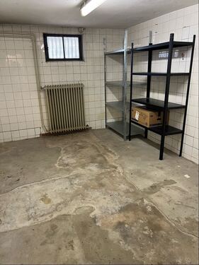 eigener Kellerraum - 