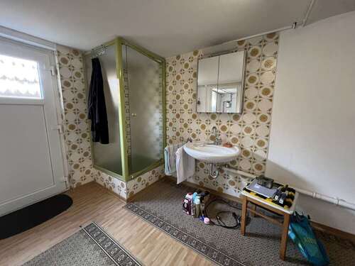 Dusche im Keller - 
