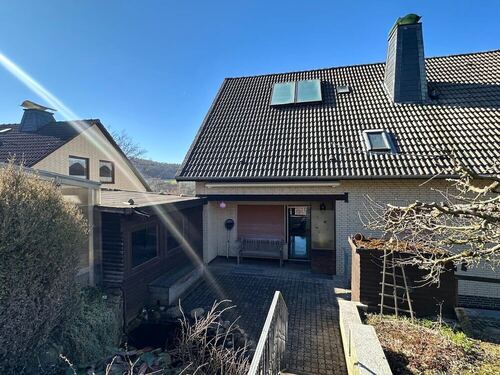 Sonnige Terrasse und ... - 