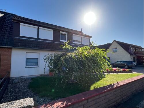 Straßenansicht - Doppelhaushälfte mit 115,78 m² in Ilsede zum Kaufen