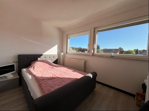 mit 2. Kinderzimmer verbundenes Zimmer - 