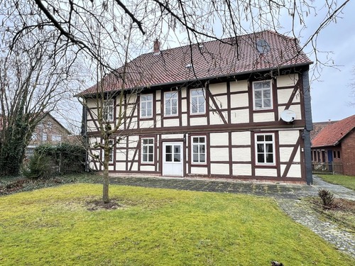Rückansicht - 12 Zimmer Zweifamilienhaus in Ilsede