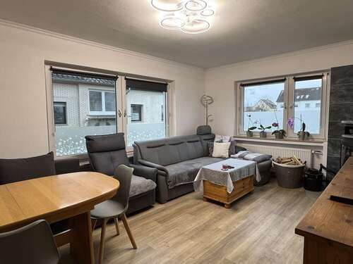 Wohnzimmer im EG - 6 Zimmer Einfamilienhaus in Nordstemmen