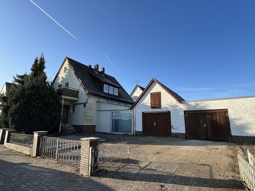 Straßenansicht - Einfamilienhaus mit 120,00 m&sup2; in Algermissen zum Kaufen