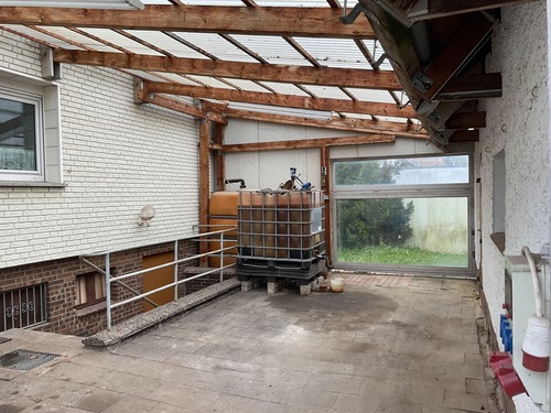 überdachter Hof - 
