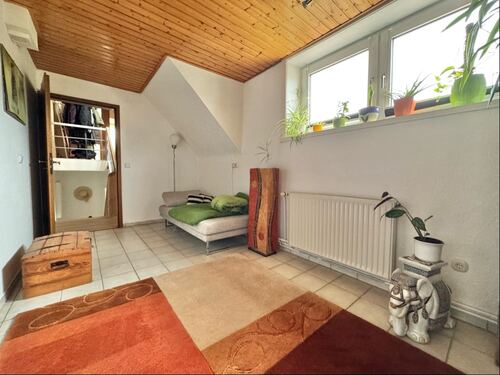 Großzügiges Gästezimmer... - 