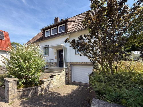 Hausansicht - 7 Zimmer Einfamilienhaus in Alfeld